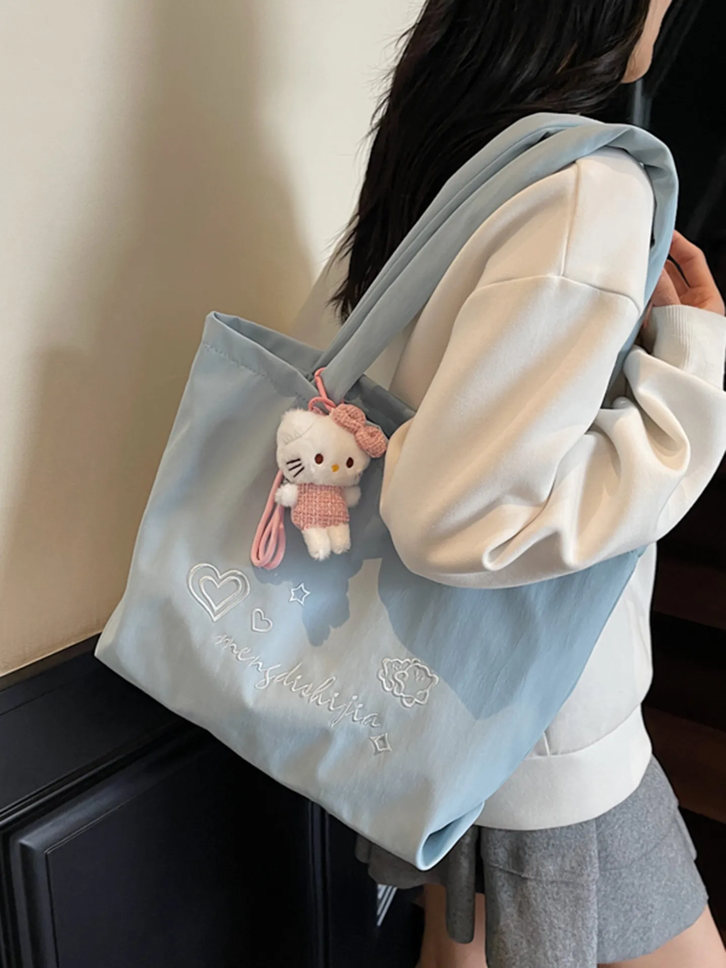 韓国風大容量文字刺繍キャンバストートバッグ-レディース-2026年新作-学生クラス通勤シングルショルダーバッグ