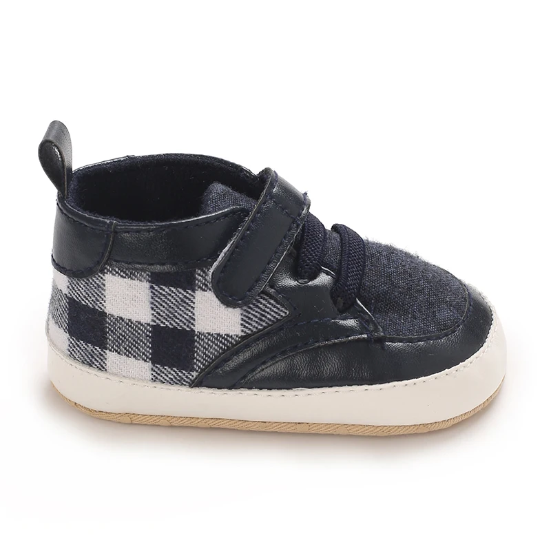 Модная классическая детская прогулочная обувь в шахматном порядке, весенне-осенняя противоскользящая спортивная обувь для новорожденных на мягкой подошве