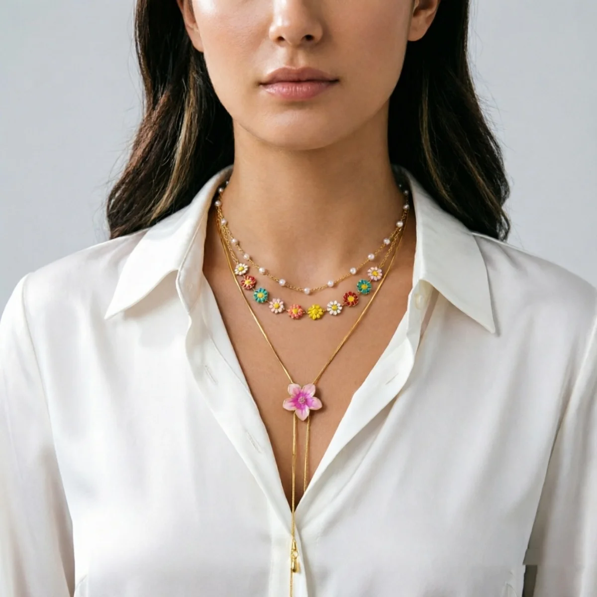 Süße, bunte Emaille-Halskette mit winzigen Gänseblümchen, Schlangenkette, Y-förmiger Quaste und simulierten Perlen für Damen, florales Choker-Schmuckstück – Detail 18