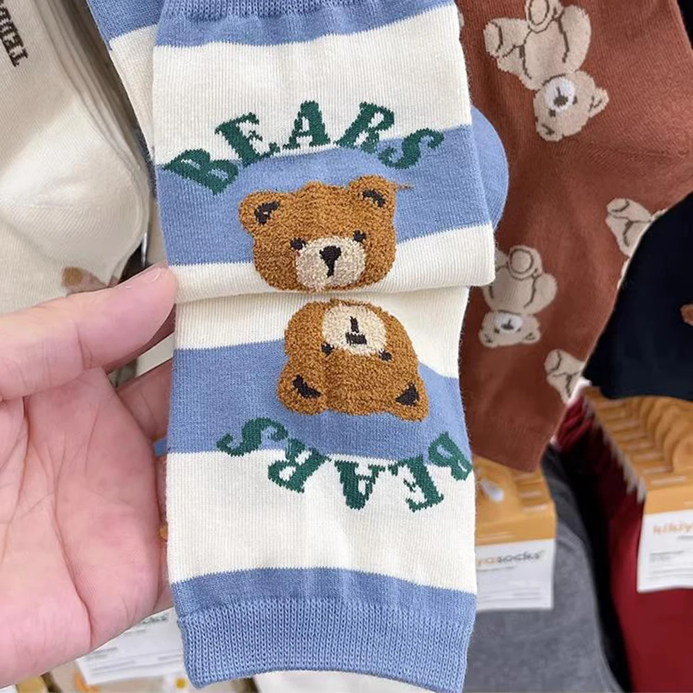 Calcetines de algodón con diseño de oso de dibujos animados para mujer, medias transpirables de estilo Harajuku para monopatín, regalo de Navidad,