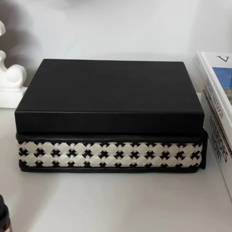 Leather Jewelry Organizer Box Weaving Design Jewelry Display Storage Boxes Portable Bracelet Packaging Luxury Desktop Decoration