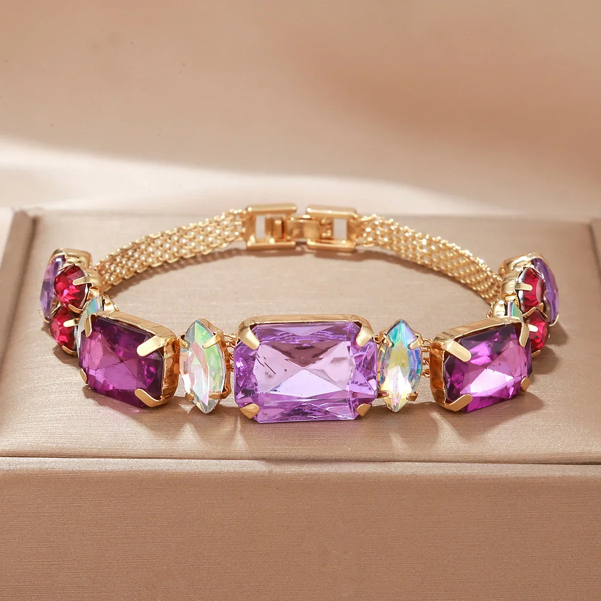 أساور كريستال مربعة الشكل لحفلات الزفاف، أساور سلسلة يدوية ملونة متألقة للنساء والفتيات المراهقات