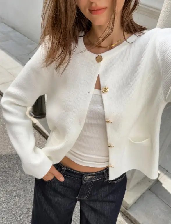 

2025 Autumn and Winter Elegant Vacation Solid Color Woolen Long Sleeved Jacket Sweater Women's Clothing