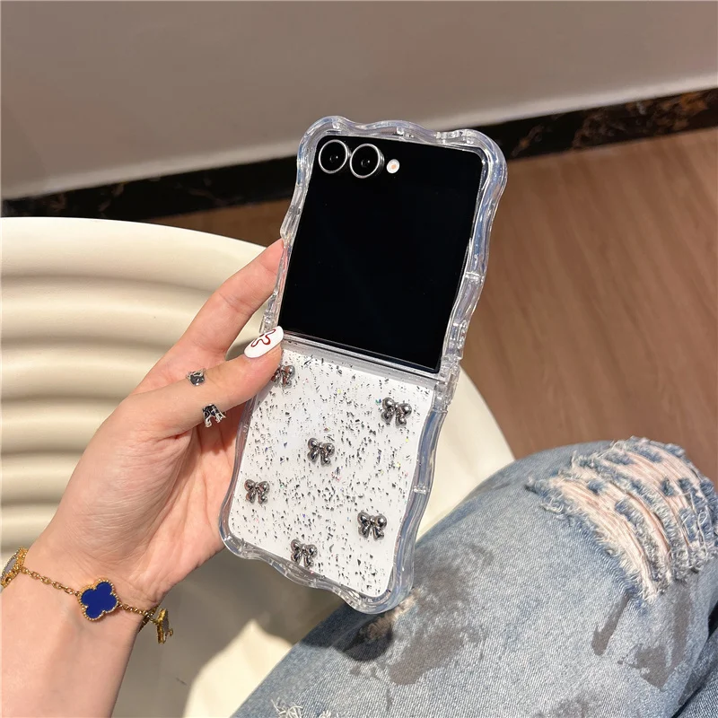 Funda de teléfono ondulada con lazo bonito transparente para Samsung Z Flip 7 6 5 4 3 Flip6 Funda con cadena Kawaii para Galaxy ZFlip7 Flip5 Funda