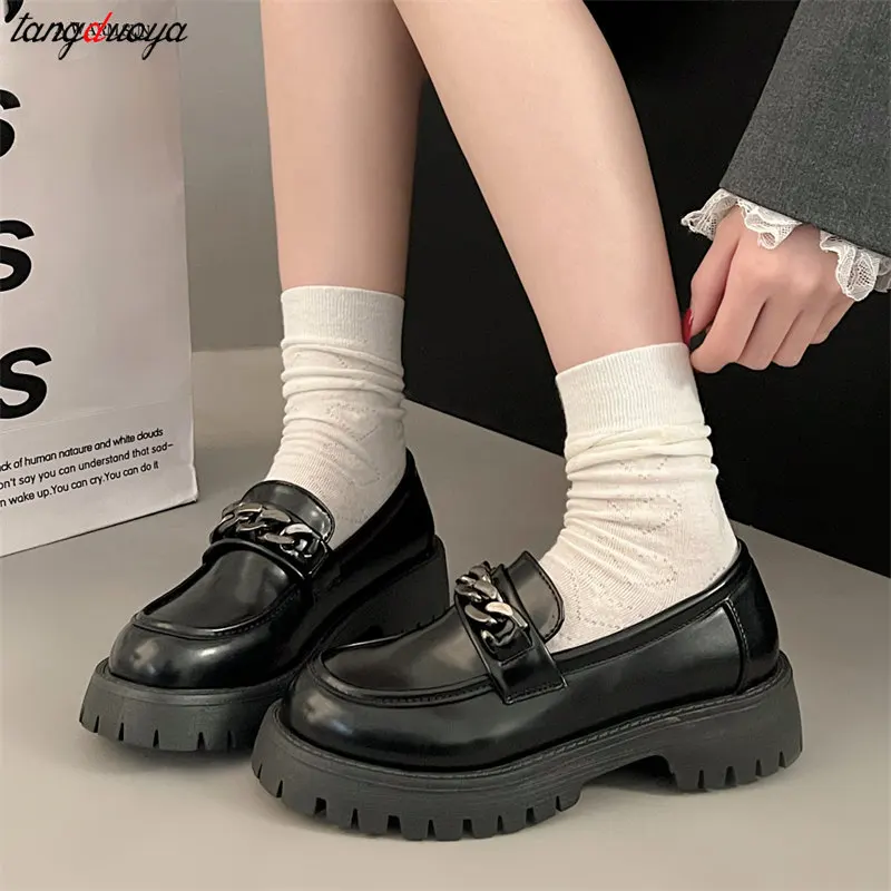 Chunky Heel Platform Metal Chain loafers Women Pumps Black round toe small leather shoes Female Casual Retro JK Uniform shoes