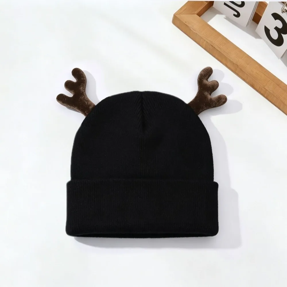 Cosplay Soft Reindeer Antler Hat Cute Warm Knit Beanie Cap Versatile Convenient Deer Horn Beanie Outdoor 3