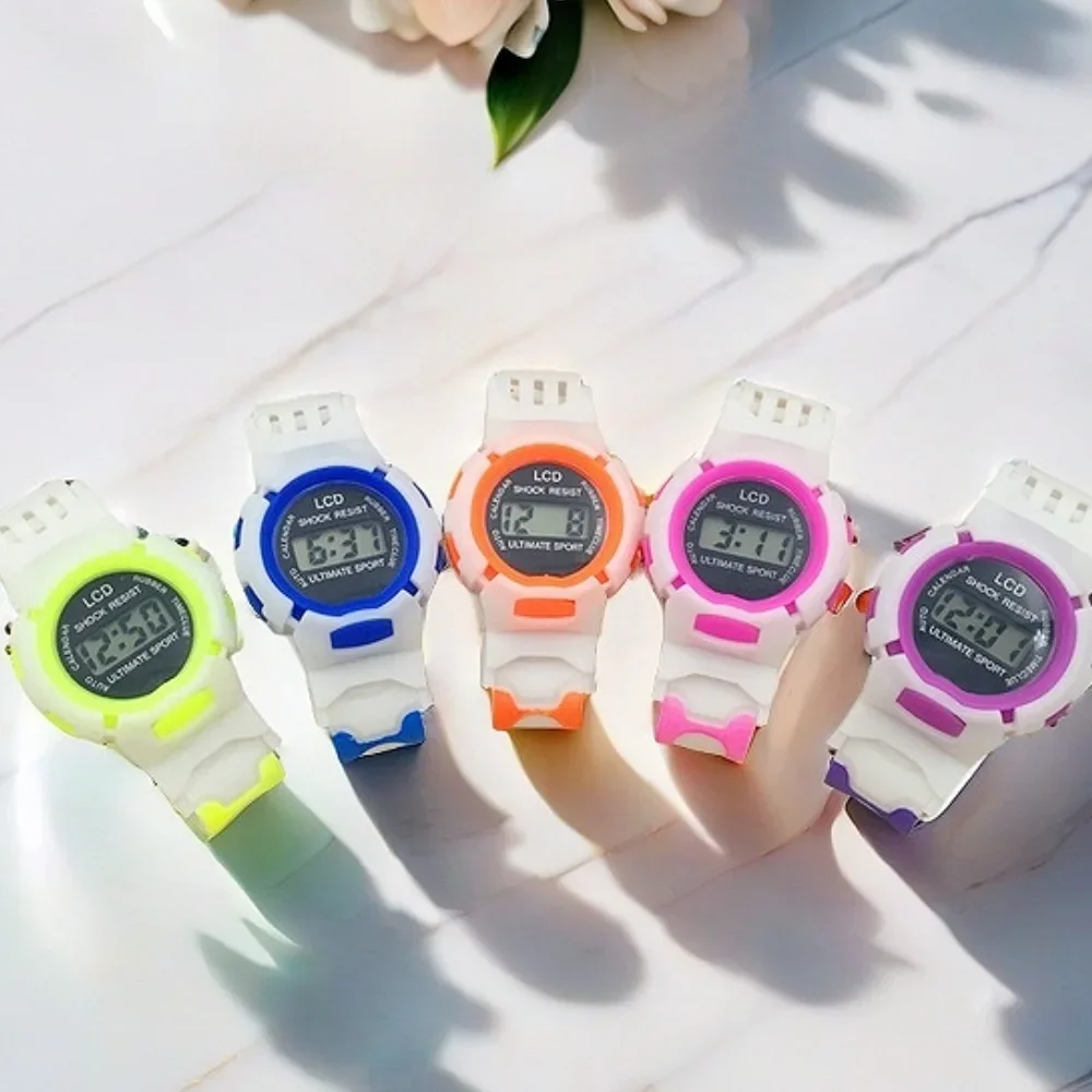 ساعات الطالب للنساء ساعة متعددة الألوان ساعات المعصم الإلكترونية هدايا عيد الميلاد Relojes Para Damas Relogio Feminino Montre