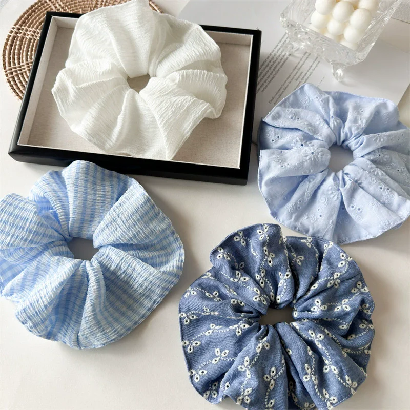 Niche Design 2025 New Fashoin Blue Hollow Stripe Elastic Hair Rope Simple Sweet Fabric Scrunchie Hair Accessories For Woman Girl