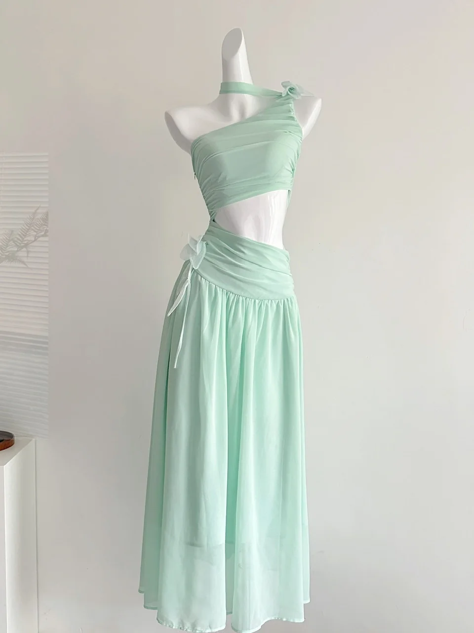 

Sexy oulder Slanting Long Dr Women's Maxi Fairy Skirt Blue Color Beach Vaion Sle High Waist Net Material No Stretch
