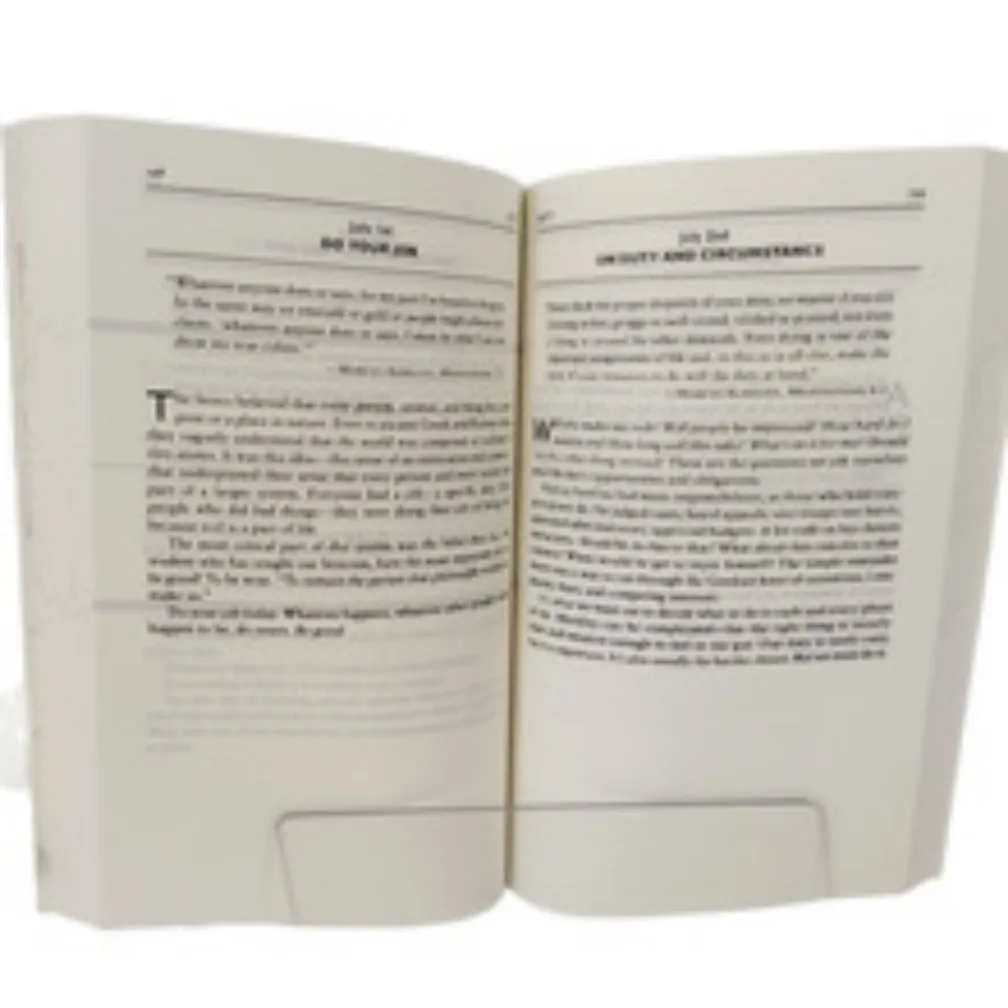 The Daily Stoic بقلم Ryan Holiday 366 Meditations on Wisdom Perseverance and the Art of Living Book Libros #5