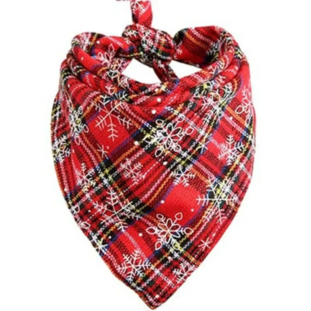 Washable Cotton Dog Bandanas Buffalo Plaid Triangle Bids Pet Scarf Snowflakes Print Reversible Design Pet Neckerchief For Cats