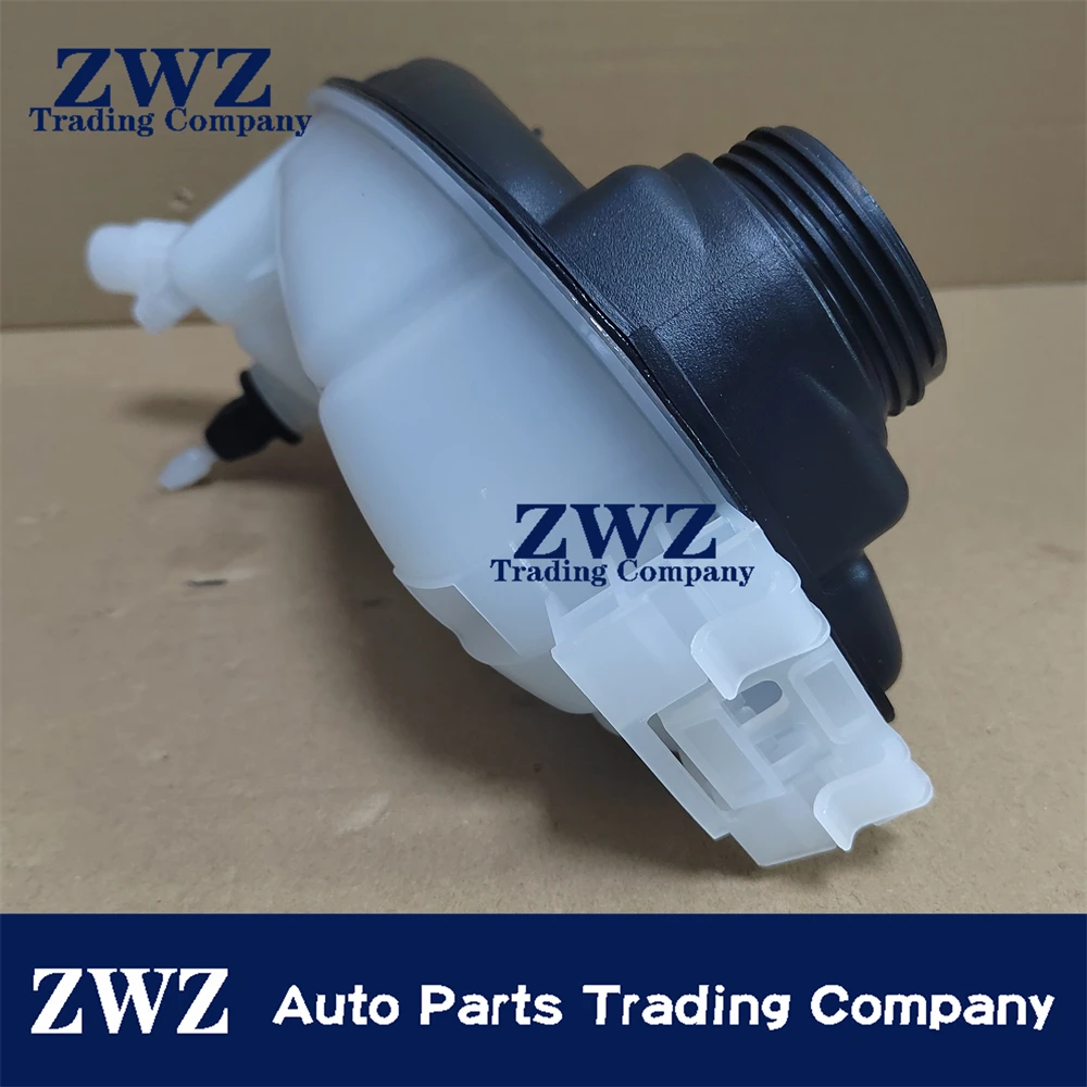 For Mercedes-Benz A Class A180 A200 A260 A45 B180 B200 B260 W246 W176 Water Tank Antifreeze Pot Expansion Tank 2465000049