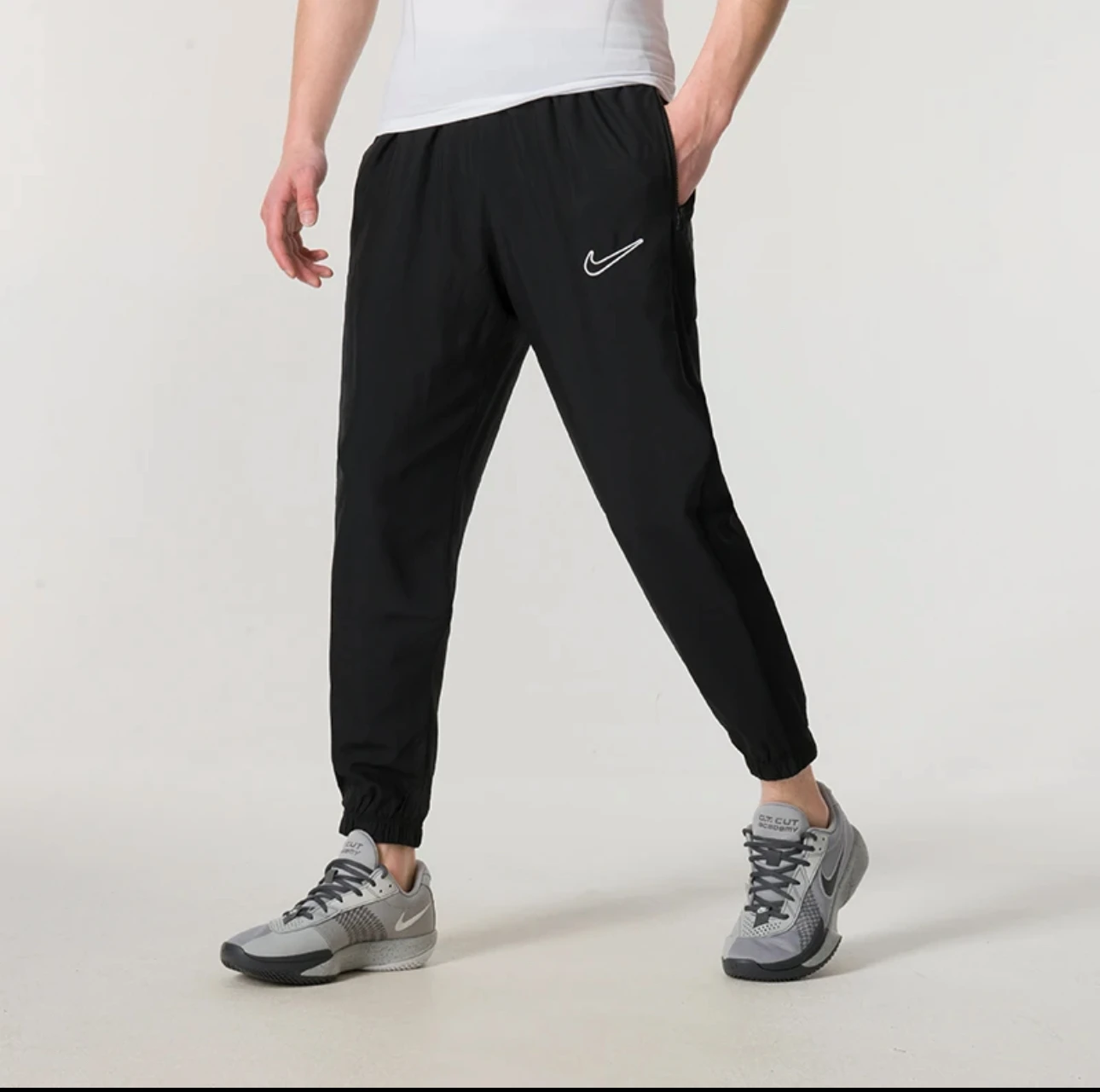 

Nike Dri Fit Solid Color Logo Logo Elastic Waist Foot Speed Drying Knitted Sports Pants Men's Black DV9737-010