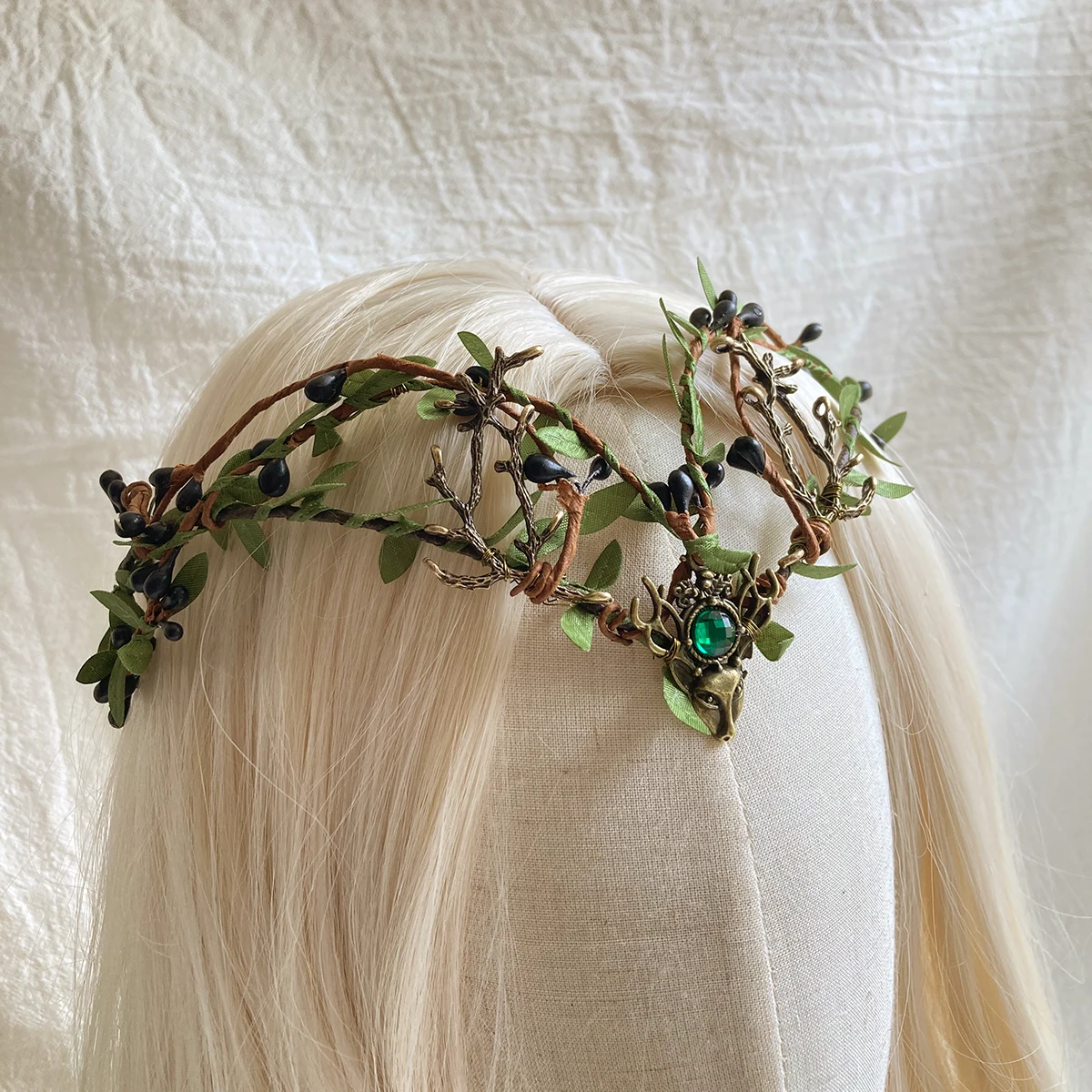 NATSORA Moon Woodland Stirnband Tiara mit Zweigen, Feenkrone, Elfenkrone für Braut, Hochzeit, Feen-Schmetterlingskostüm – Detail 18