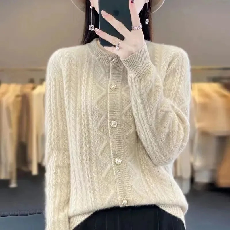 

Knit Sweater Crewneck Cardigan Coat Autumn And Winter New Middle-Aged And Elderly Women's Fashion 2026