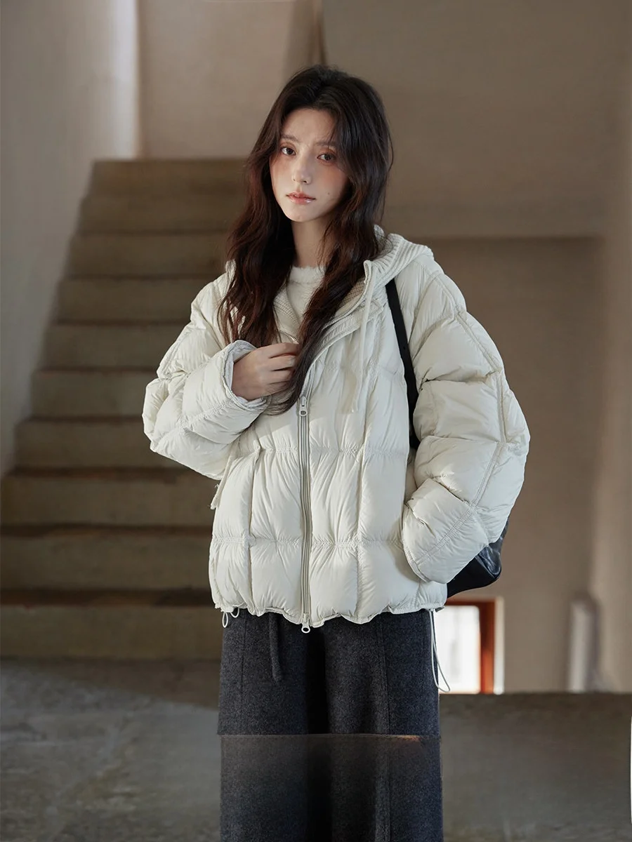 

Ximen 2025 New Winter Korean Sle Cute Knitted Patchwork down Jaet Outerwear Ladies Commute Simple Loose Fit White Du down