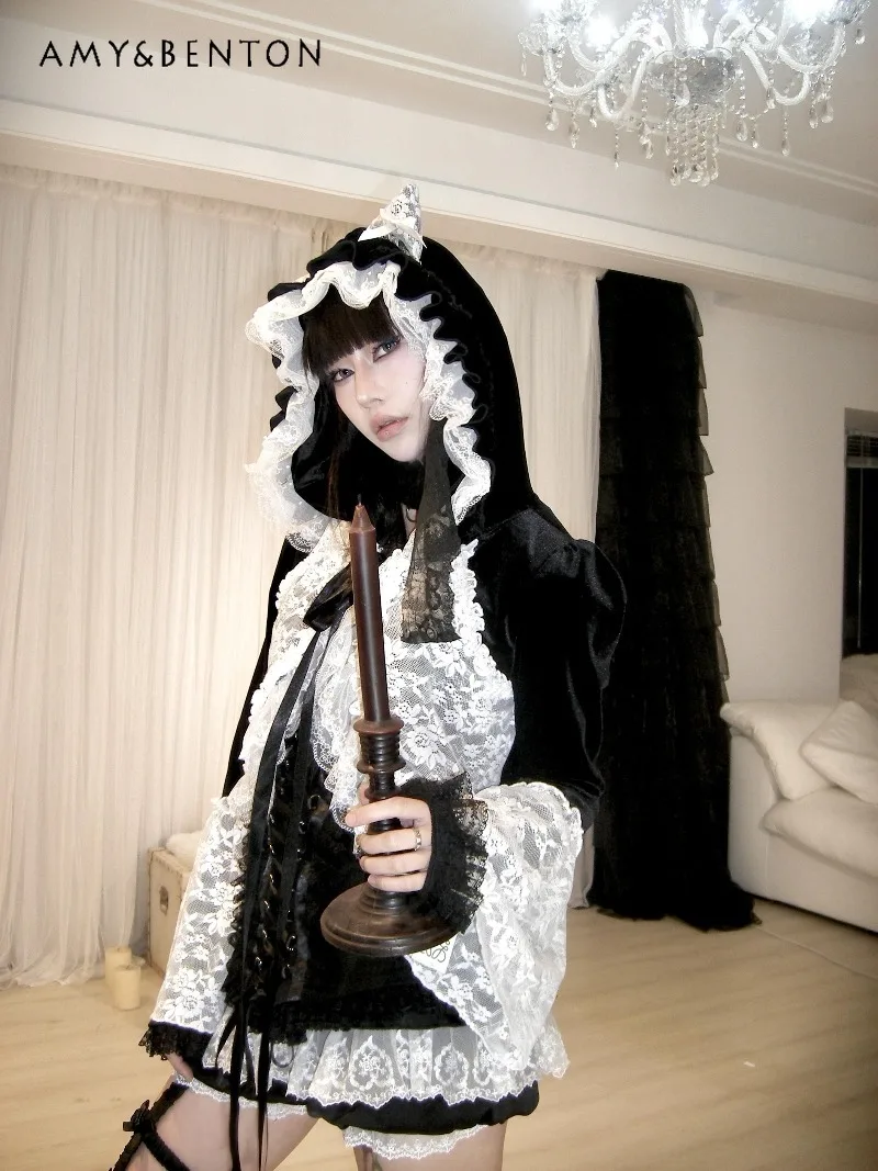 Cardigan court gothique en dentelle pour fille, manches cloche imprimées, à volants, col en v, Style Lolita japonais, tricoté à capuche, fin