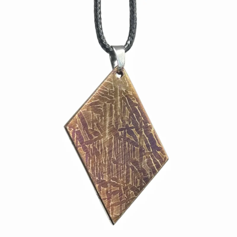 Muonionalusta Meteorite Rhombus Slab Pendant High Temperature Baking Iron Meteorite Piece Collectible Specimen Necklace LK523