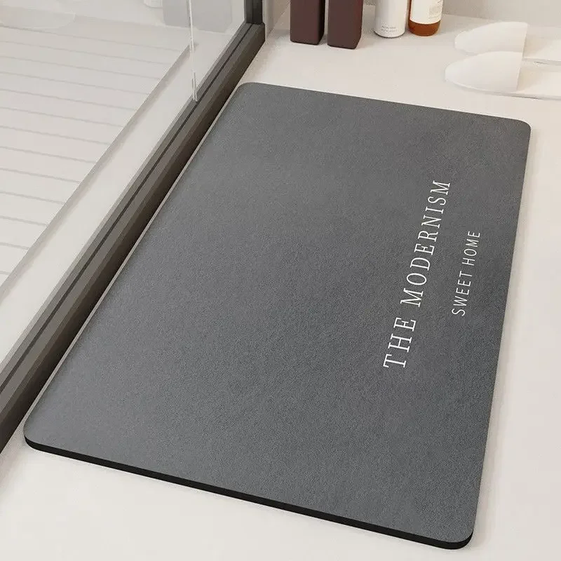 Soft diatomaceous earth absorbent quick drying bathroom floor mat, household bathroom door carpet anti slip mat