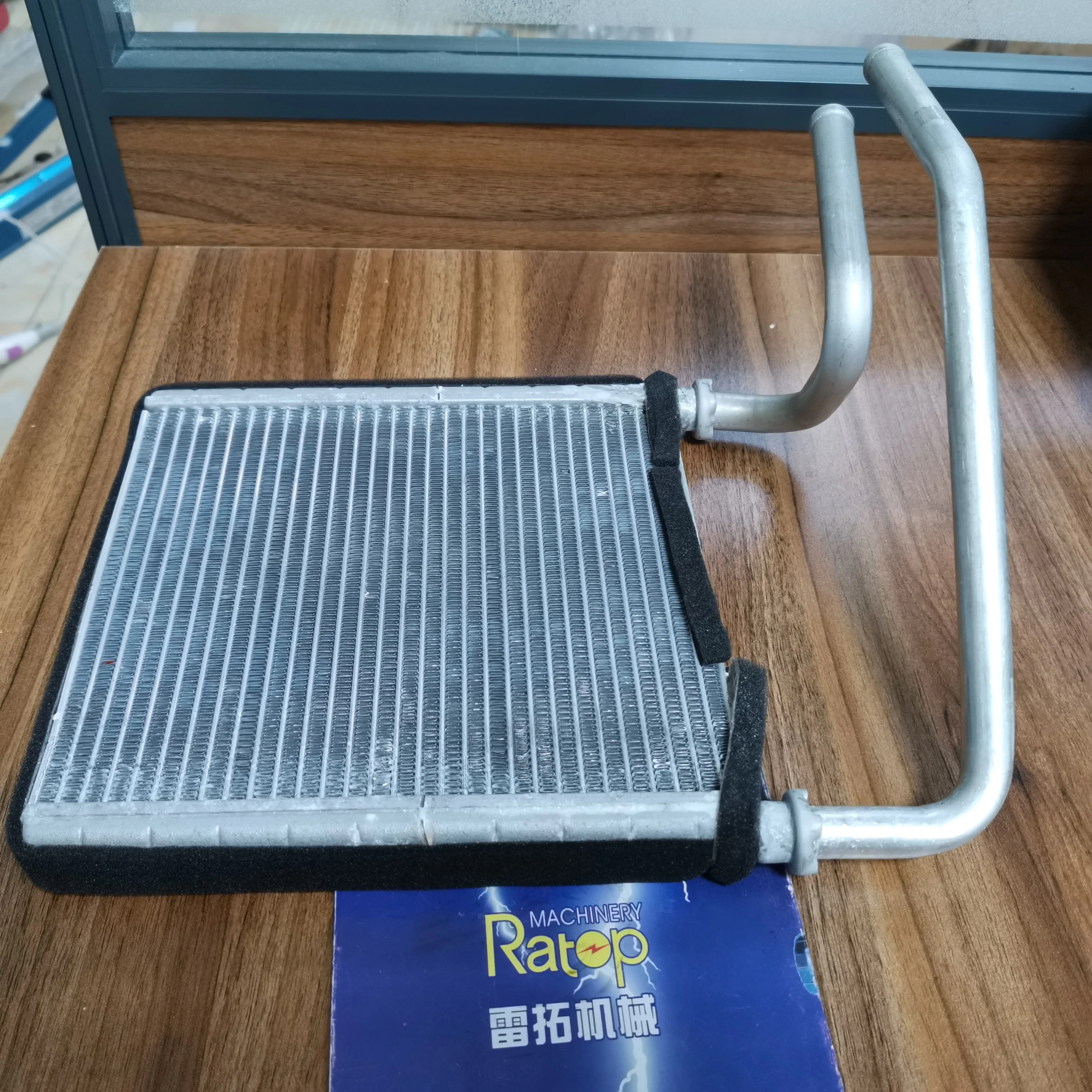 

Excavator PC200-7 Heater Core PC200-8 Heating Radiator ND116140-0050 PC200-6 ND116410-2841