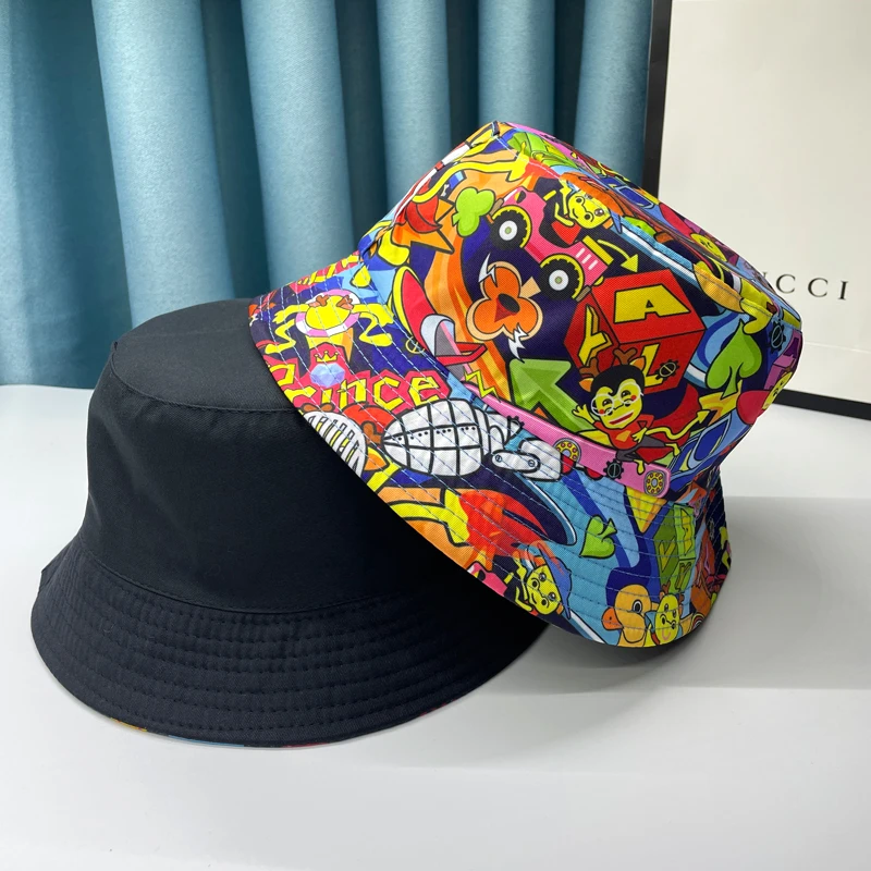 2024 New Bucket Hats Letter Embroidered Double-sided Fisherman Hat High quality Solid Outdoor Sunscreen women men Bucket Hat