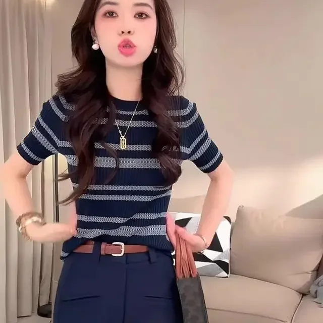 Femme coréenne t-shirts mode rayé Camisetas 2025 Ropa Mujer col rond manches courtes t-shirts évider tricoté mince été T-shirt