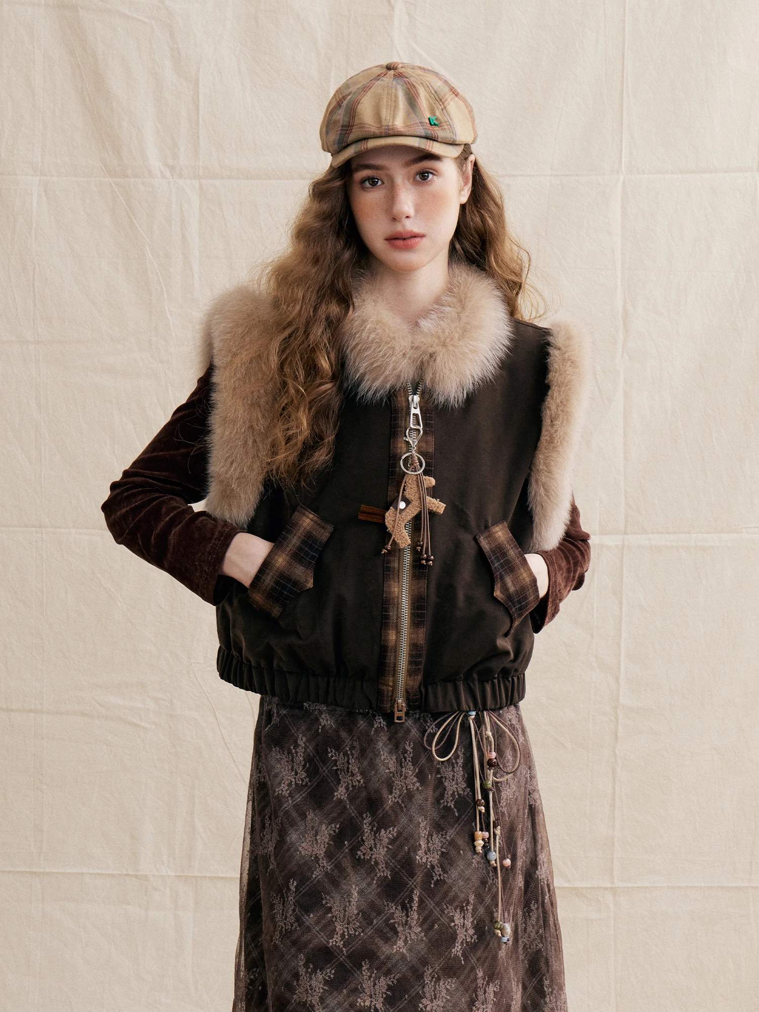 Thickened down Short Jacket Women's Sleeveless Vest Fake  Fur Patchwork Street Style Fashion Outerwear for Autumn Winter