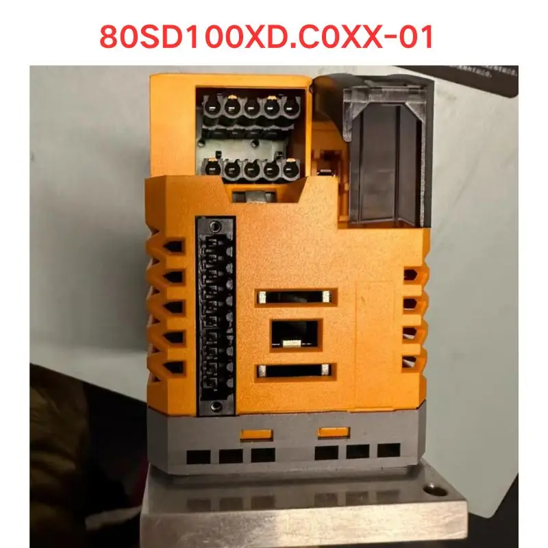 

Used 80SD100XD.C0XX-01 drive Functional test OK