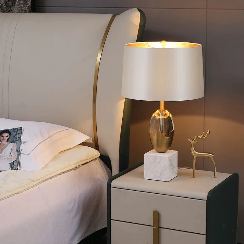 A*-post-modern crystal table lamp, simple living room, new Chinese study, creative bedroom, light luxury villa.