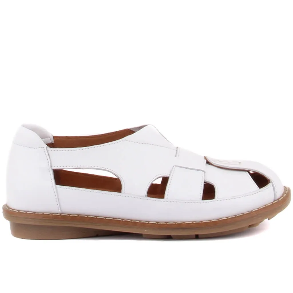 Sail-Lakers White Color Leather Women Sandals