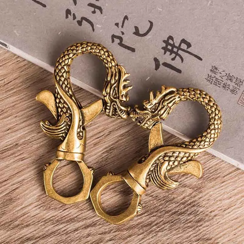 Personalised Creative High-grade Brass Dragon Head Car Keychain Retro Chinese Style Men's Car Key Ring Waist Hanging Decoration