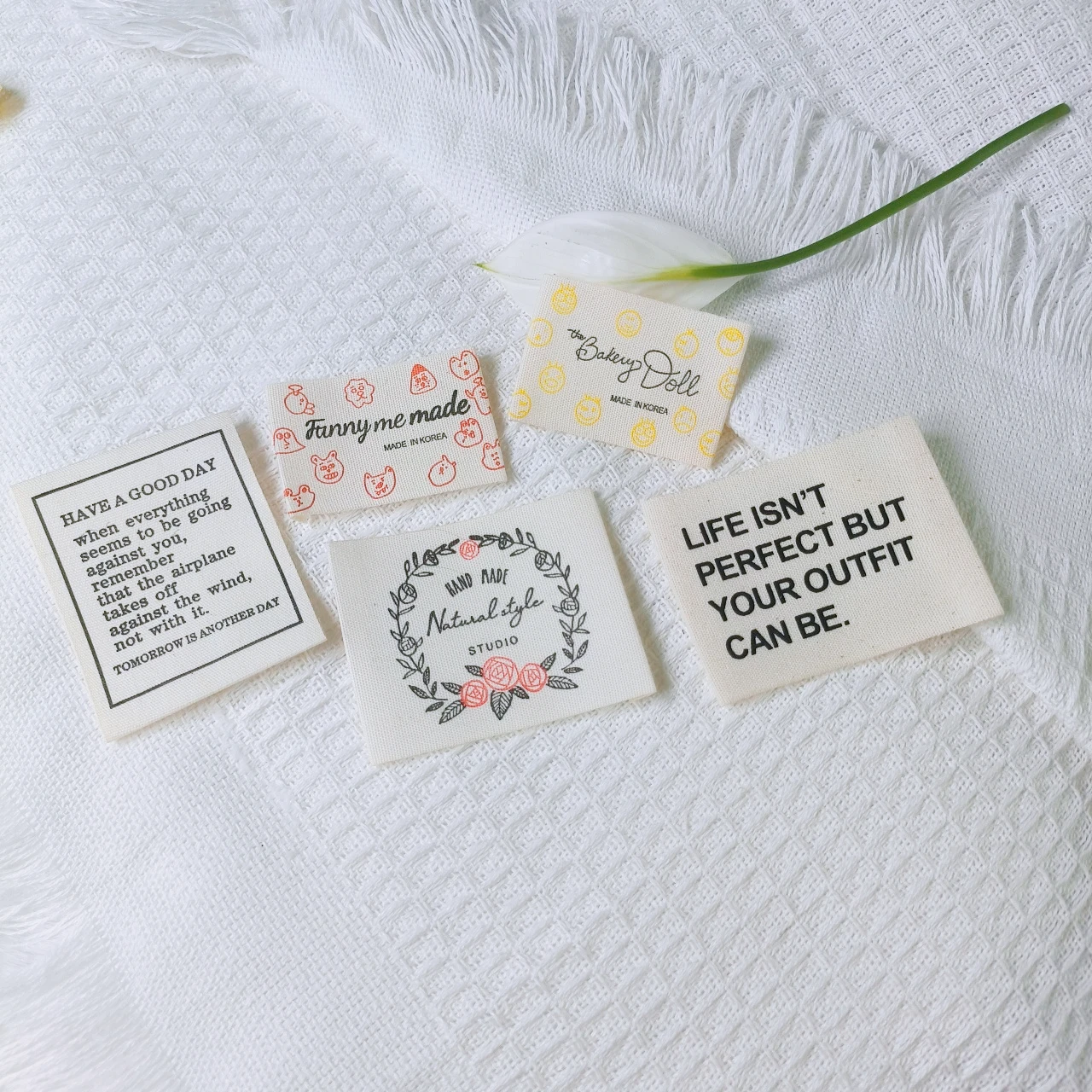 In Stock Colorful Cotton Fabric Labels, Handmade Fabric Tags for DIY Clothing, Doll Clothes Sewing Patches in Promotion