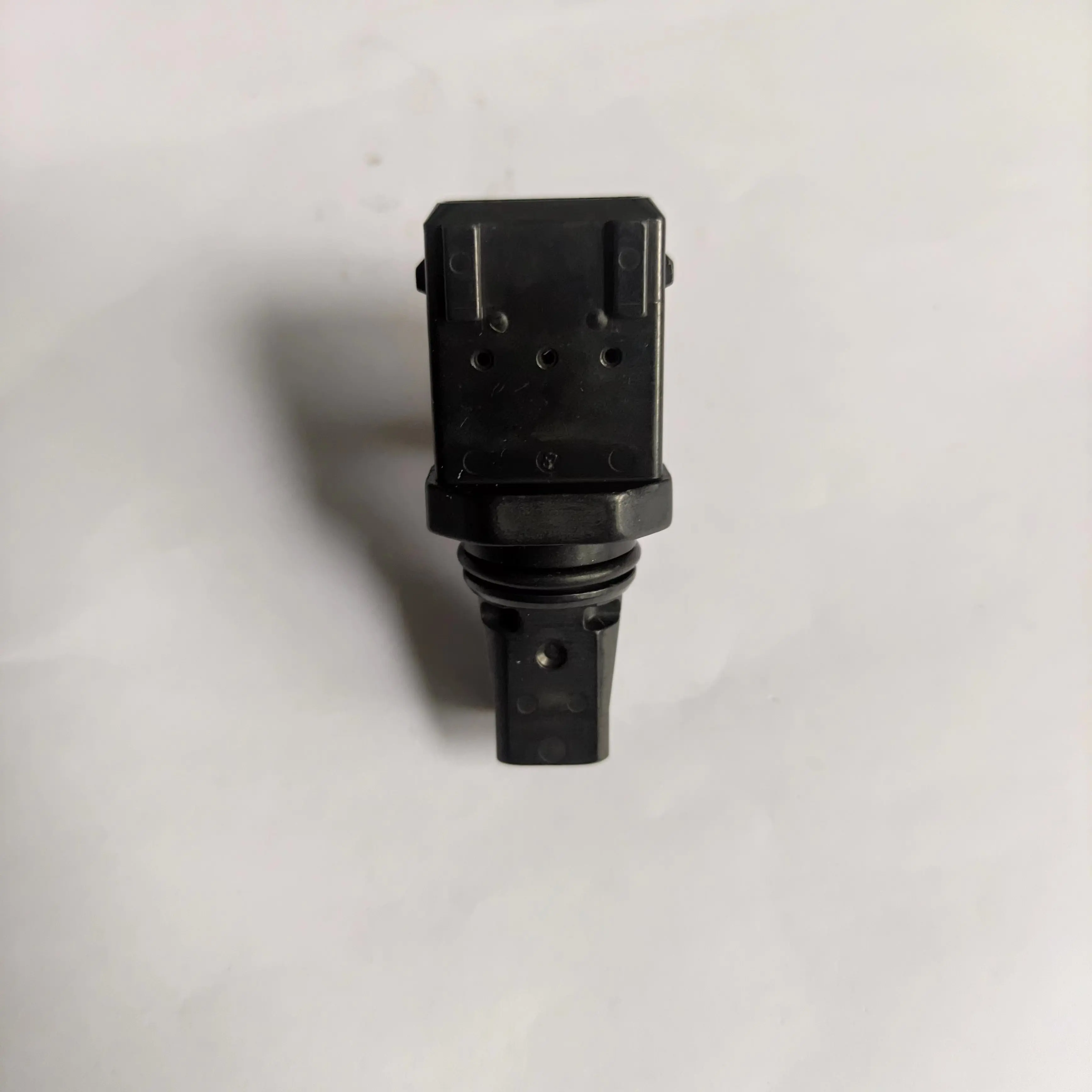 1pcs Vehicle Speed Sensor For Mitsubishi Pajero 3.2D OE No.:MR446406,MR446405
