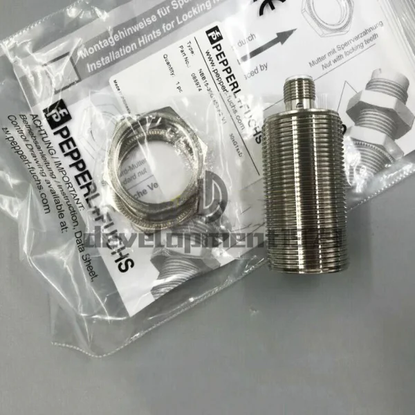 

Один новый индукционный датчик Nbb15-30gm50-e2-v1, новый оригинальный точечный Plc