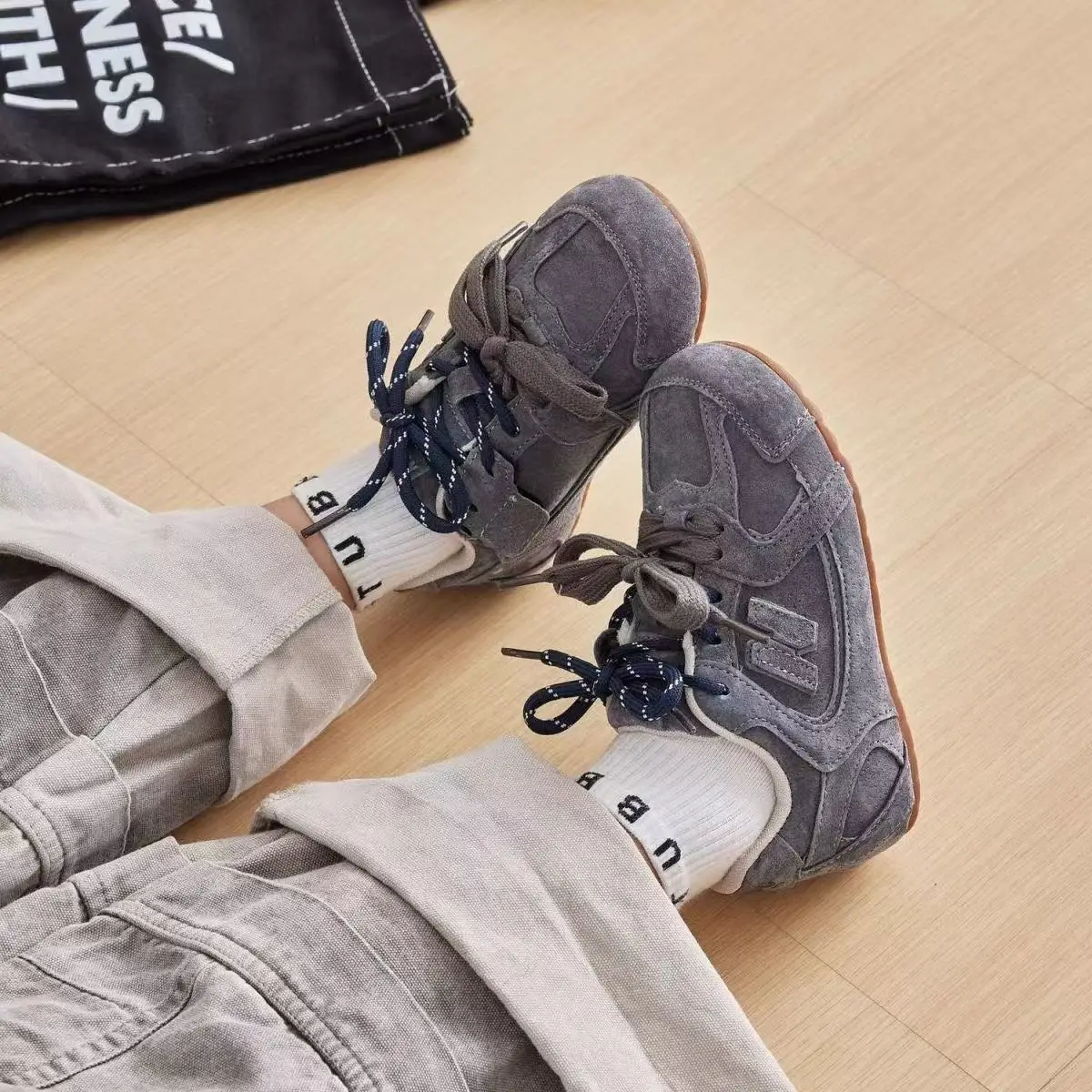 

Spring Autumn Children's Boy Girls Microfiber Leather Thin Bottom Running Shoes Kid Toddler Two-tone Shoelaces Non-slip Training