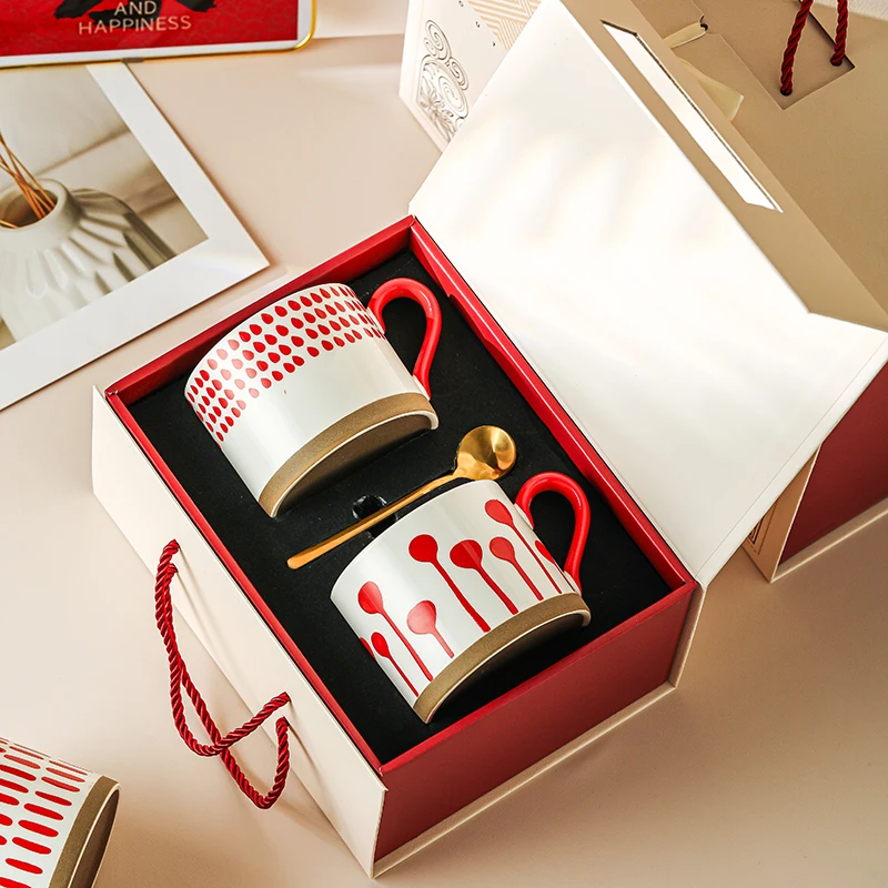 nuovo-set-di-tazze-di-alta-qualita-per-coppie-regalo-di-nozze-con-motivi-geometrici-dipinti-a-mano-confezione-regalo-per-casa