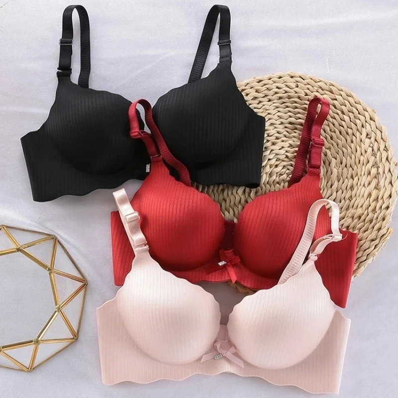 Push up Bra Lingerie Ladies Underwired Small Sized Bra Upper Support Thick and Comfortable One-Piece Glossy Surface without a Sc