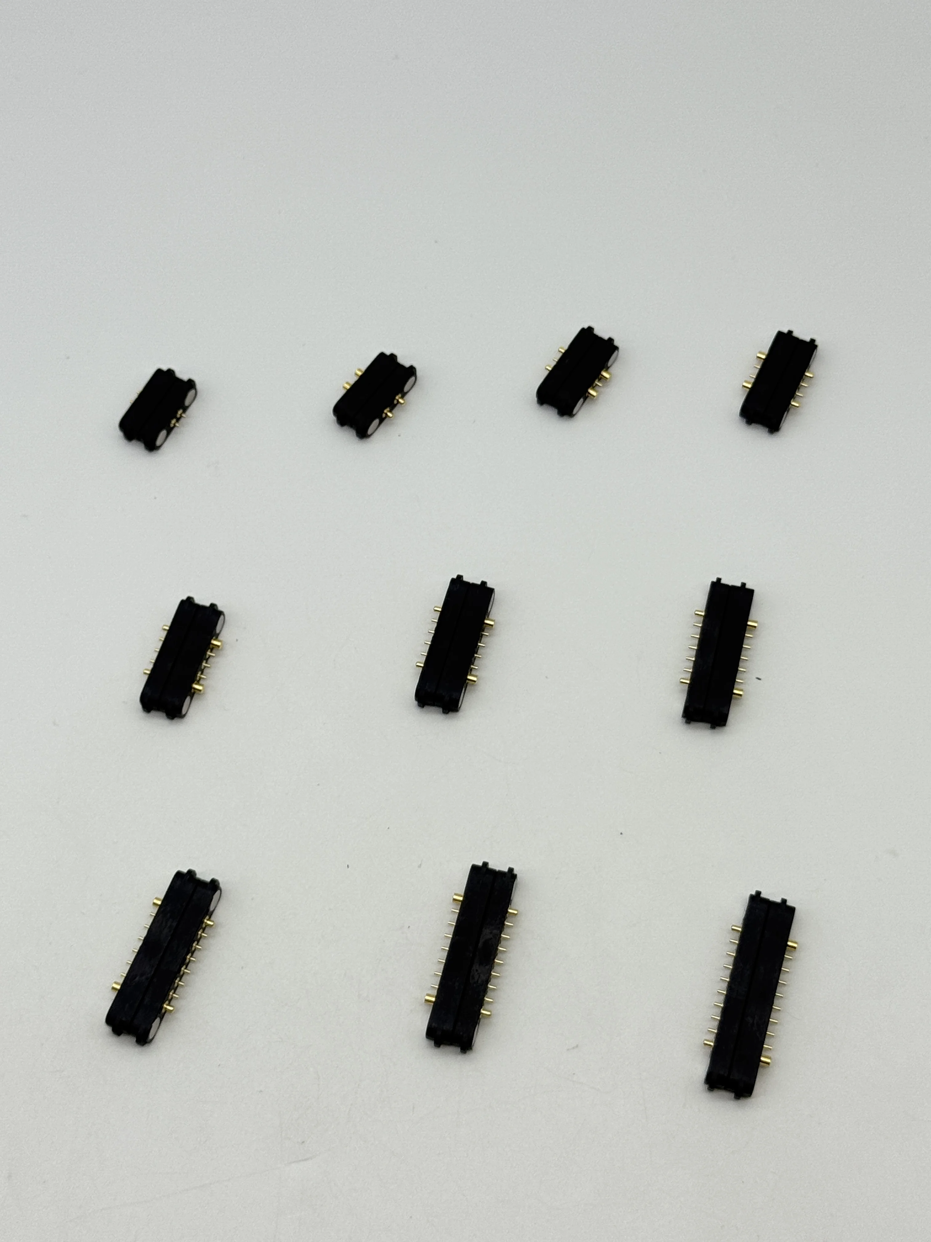 تيار مستمر 2Pin-10Pin 5A مقاوم للماء عالية الحالي المغناطيس شفط الربيع بوجو دبوس ذكر أنثى تيار مستمر التحقيق شحن الطاقة موصل مغناطيسي #1