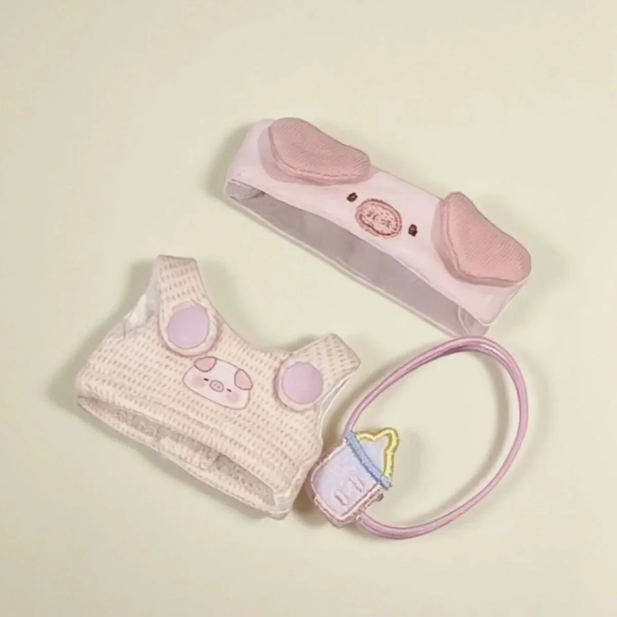 ชุดตุ๊กตา 4.0 มินิ มินิรุ่นที่สี่ ชุดตุ๊กตาลาบูบู ชุดตุ๊กตาไวนิลน่ารัก ชุดตุ๊กตาหมูน้อยน่ารัก อุปกรณ์เสริมสำหรับเปลี่ยนชุด