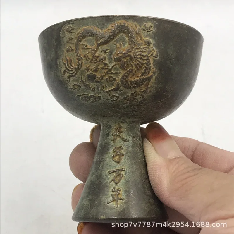 Antique Bronze Craft: The Unifying Dragon Cup for Home Decoration