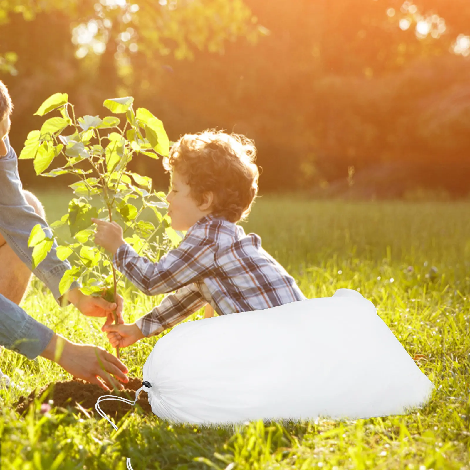 Tree Frost Protection Covers Non-Woven Winter Plant Protective Cover Adjustable Drawstring for Garden Plant Cold Proof Frost