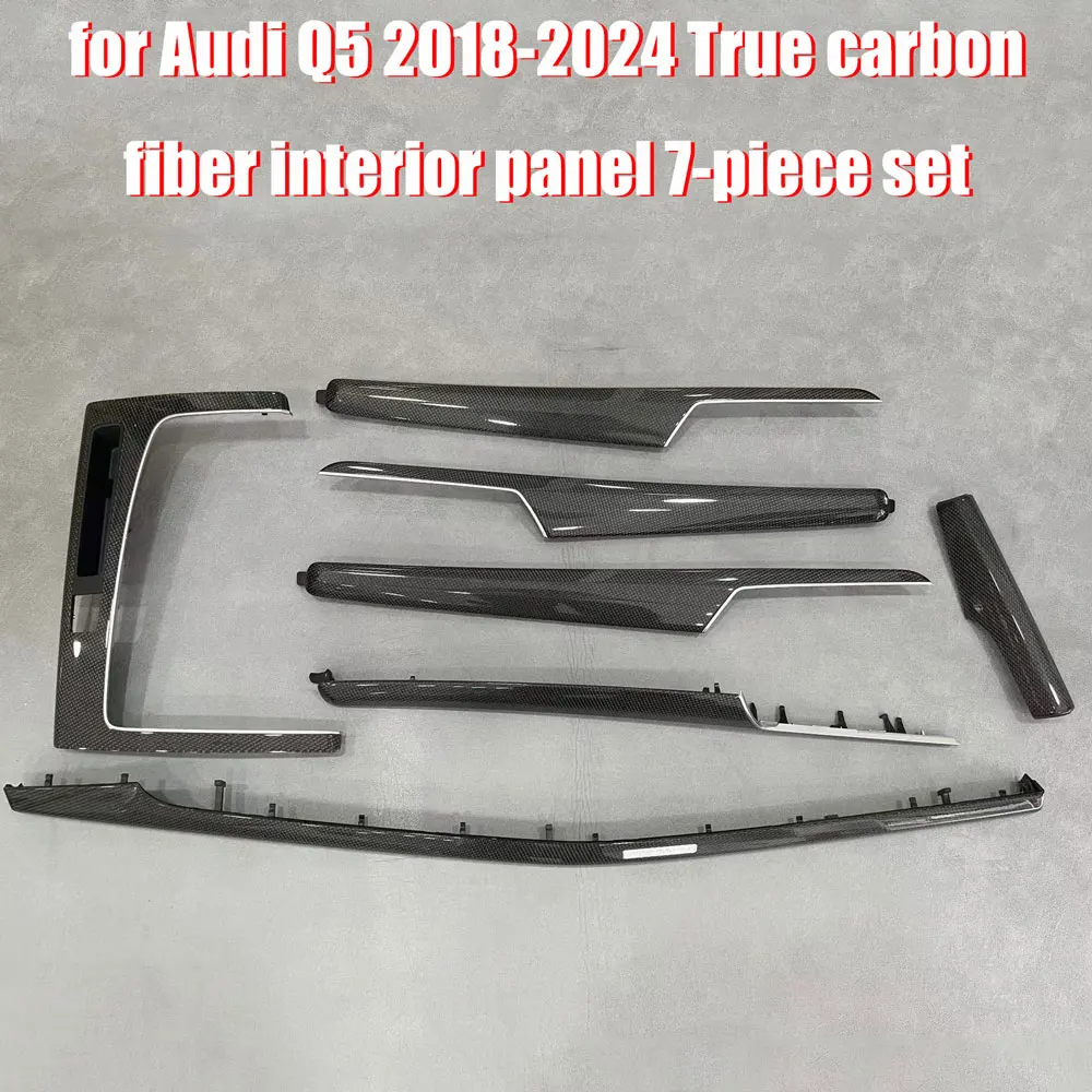Panel de Fibra de Carbono para Audi Q5 RSQ5 2018-2024: Una Mejora de Interiores con Estilo y Durabilidad