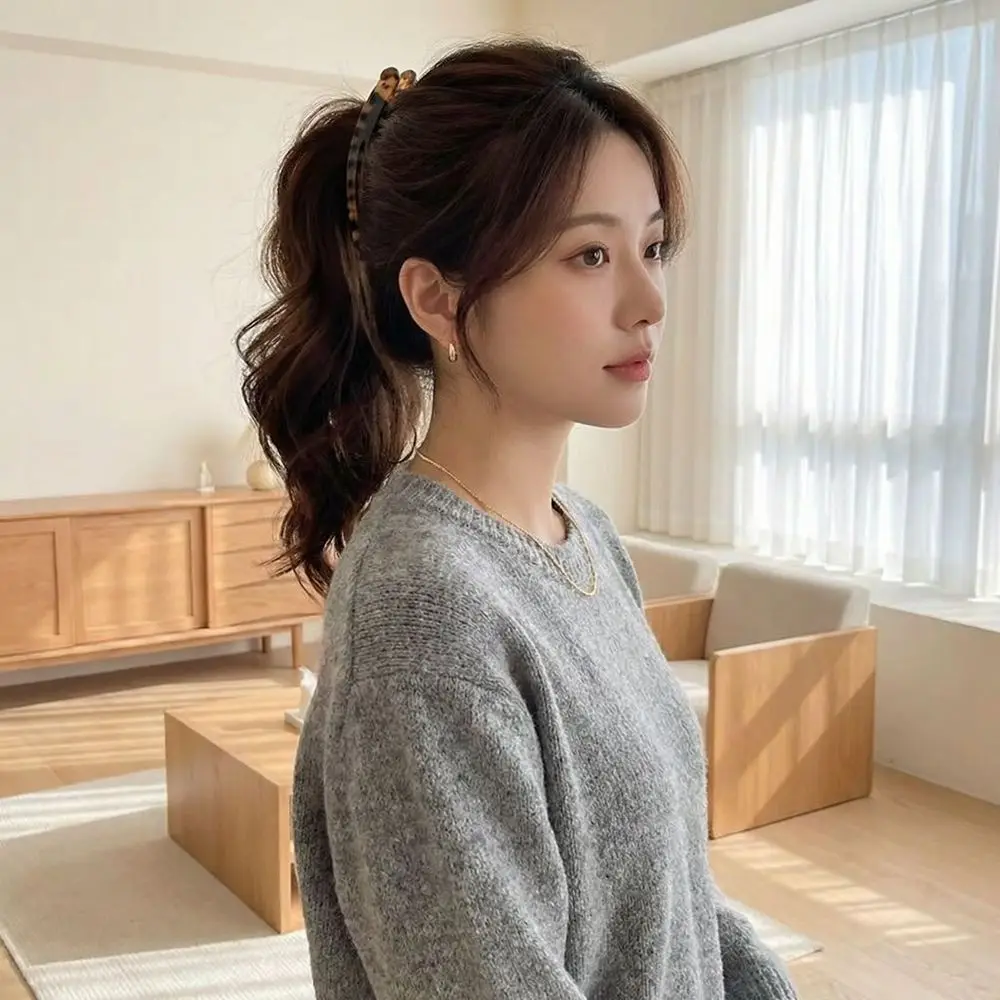 

Large Size Tortoiseshell Pattern Ponytail Barrettes Plastic Natural Fluffiness Fish Shaped Hairpin Toothed Vertical Barrette