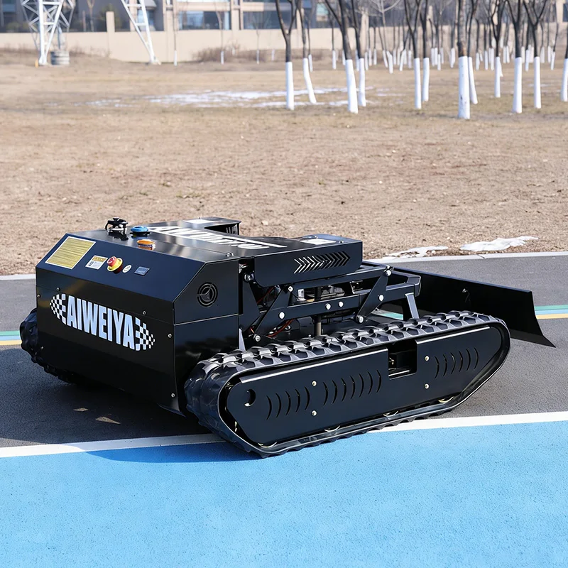 

Customized tracked remote-controlled zero-rotation lawn mower, all-terrain grass chopper for farms and courtyards