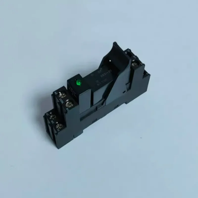 

5pcs Inductive proximity switch DW-DD-615-M30 DC 2-wire normally open metal induction switch sensor