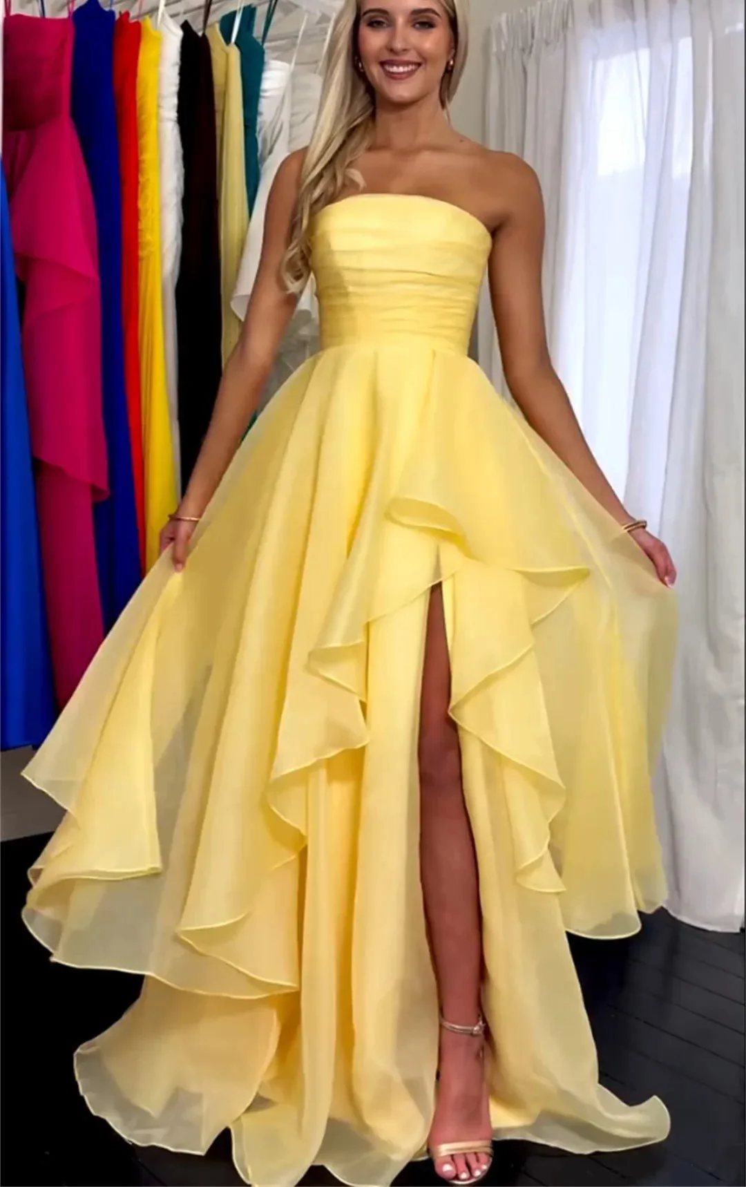 Sexy Yellow Evening Dress 2026 Strapless Pleats Lace Up Side Split Organza Formal Prom Party Dresses Pageant Gowns Robe De Sorie