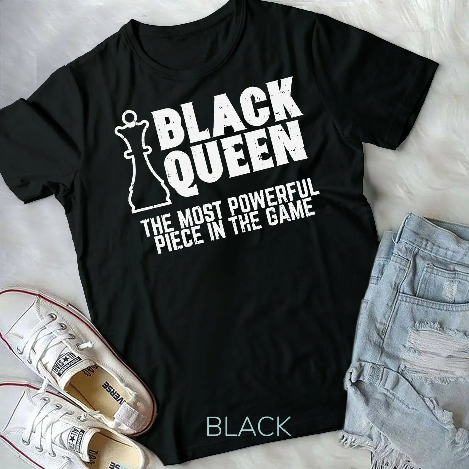 Womens Black Queen Most Powerful Chess African American Women Gift T-Shirt