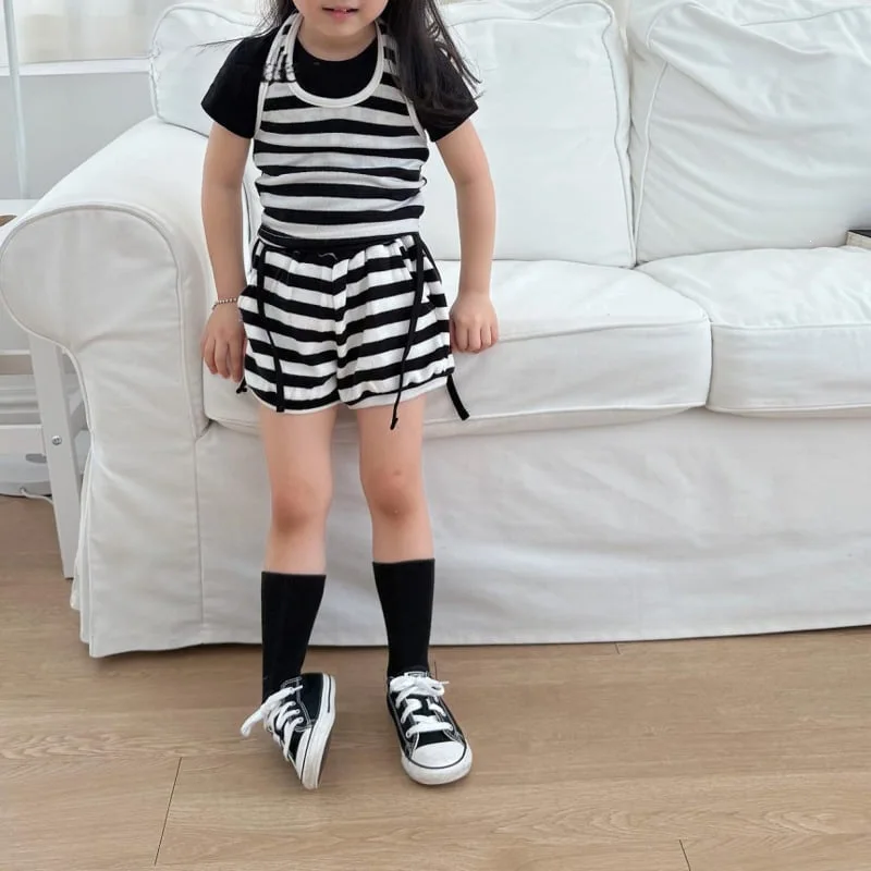 2026 Summer New Girls Sleeveless Sling Vest Children Casual Striped Vest Baby Girl Cotton Tee Toddler Loose Tops Kids Clothes