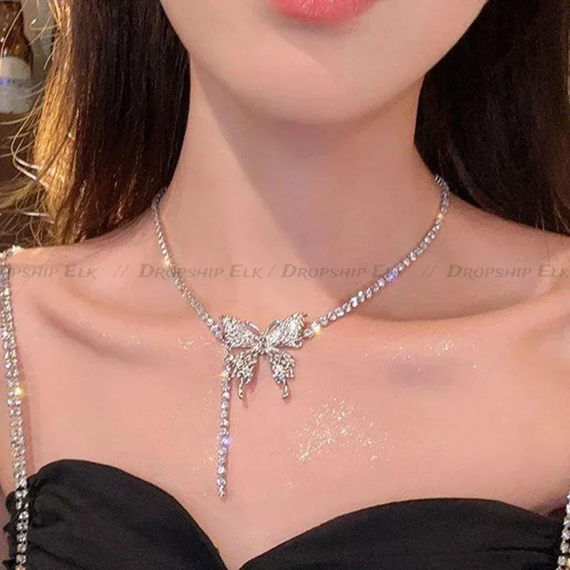 女性のためのエレガントなペンダントネックレス,かわいい魅力,鎖骨チェーン,チョーカー,蝶ネクタイ,ヴィンテージジュエリー,ギフト,シンプルなファッション