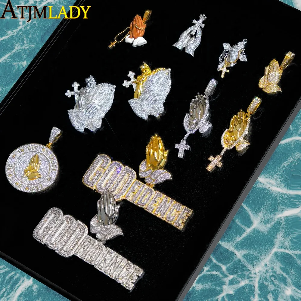 New Iced Out Cubic Zirconia Cz Paved Pray Hands Pendant Necklace Gold Color Bling Lette Charm Men's Hip Hop Fashion Jewelry